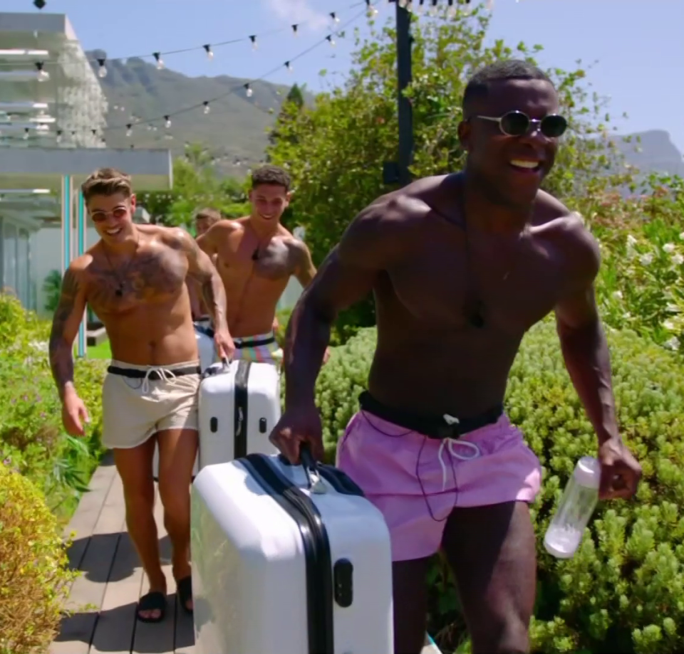  The boys are shown running to Casa Amor with their suitcases