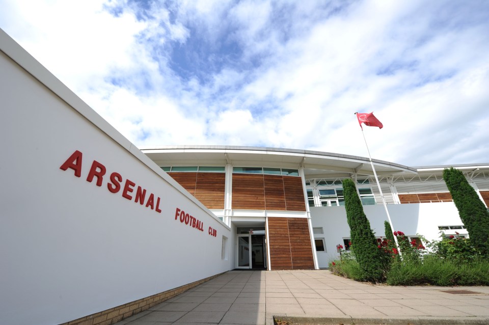  The Gunners have closed their training ground