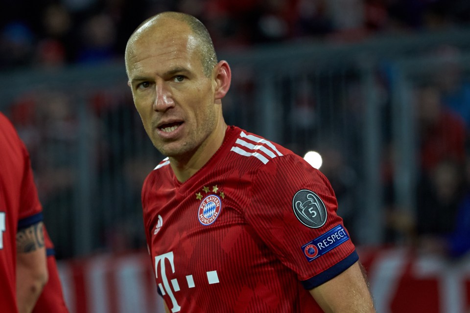  Arjen Robben rejected Man Utd for Chelsea in 2004 because he 'didn't like the smell' of the Carrington training ground