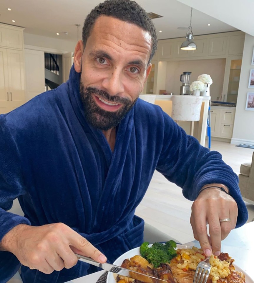  Rio Ferdinand baffled fans when he put Mac 'n' Cheese on his Sunday Roast