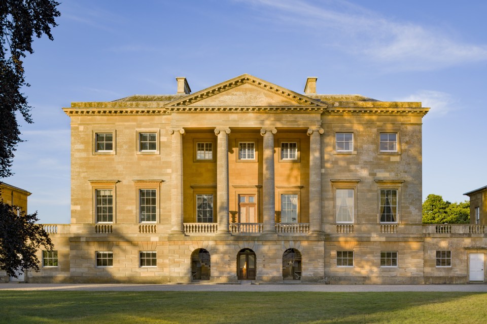  Basildon Park provided the oh-so-enchanting spot for dancing in Downton Abbey and prancing in Pride and Prejudice