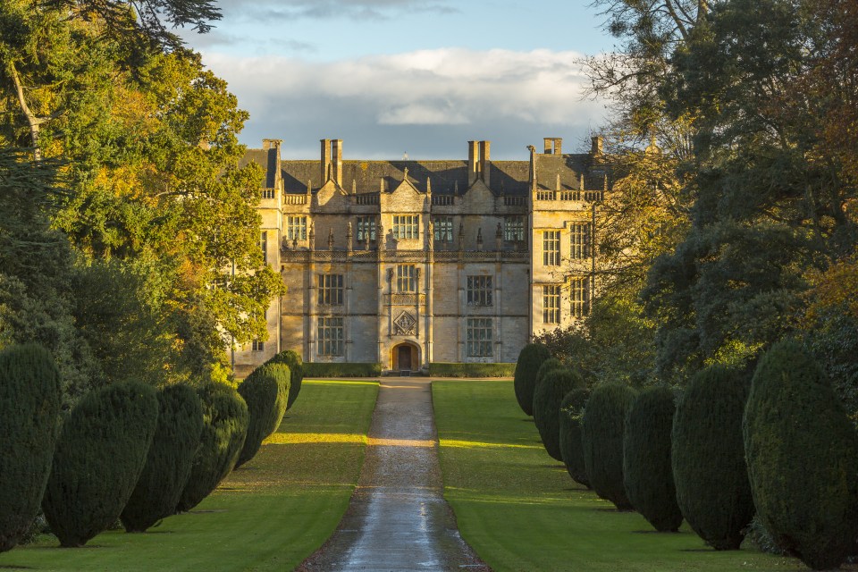  A masterpiece of Elizabethan Renaissance architecture, Montacute House glories in the grandest of grounds