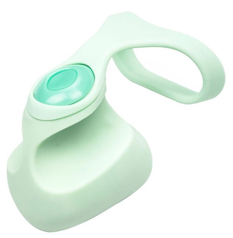  This discreet stimulator massages your clitoris during sex