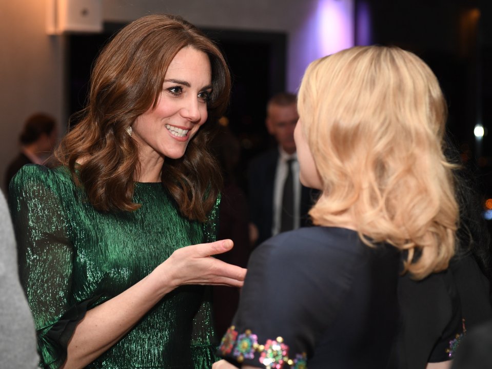  Kate and William are still shaking hands with people they meet