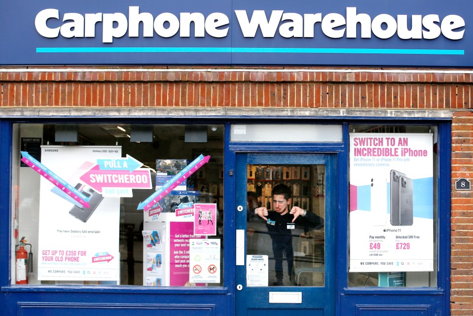  Carphone Warehouse this week announced the closure of more than 500 stores with 2,900 employees losing their jobs