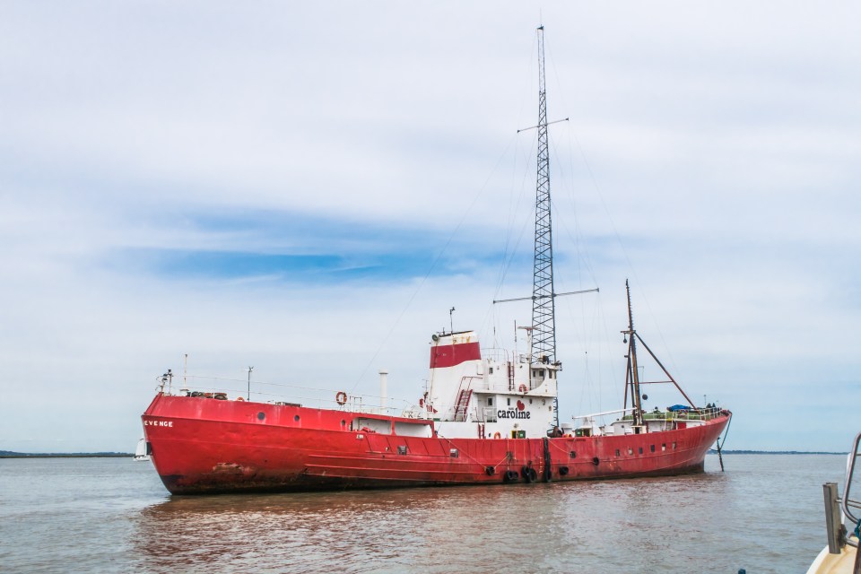  With Virgin Radio’s Chris Evans broadcasting from a boat, it brought back great memories of the legendary Radio Caroline ship as we were boarding for a tour