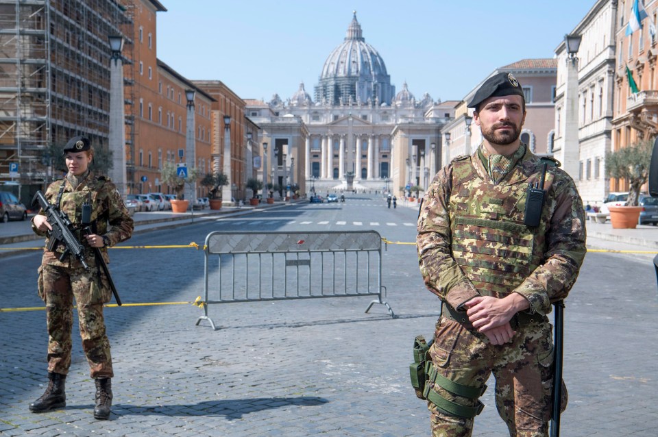  Soldiers deployed near St Peter's in Rome