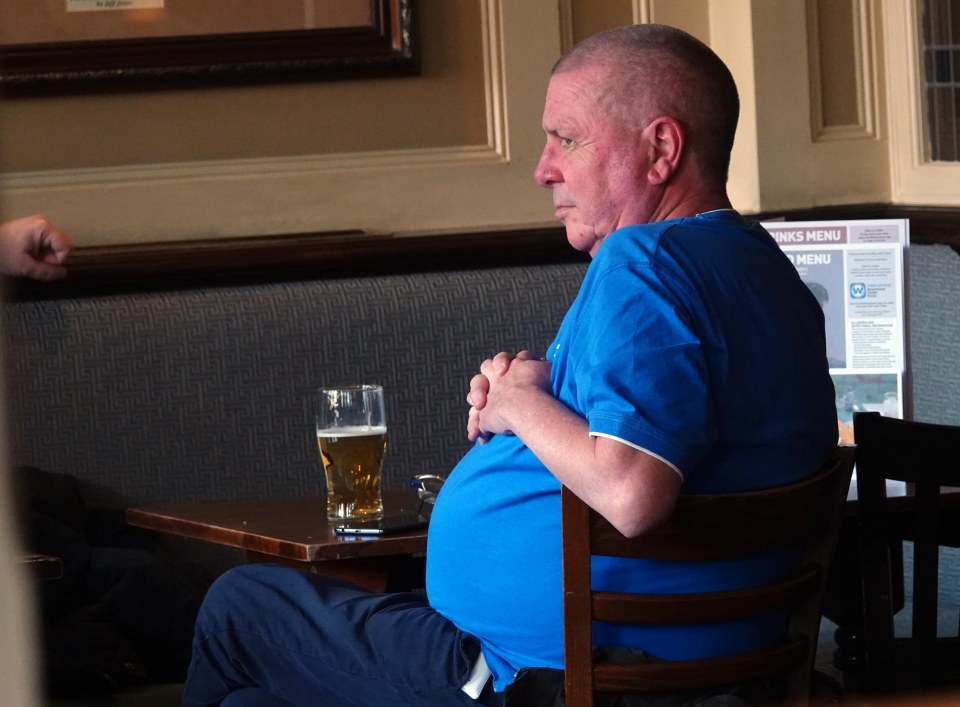  People seemed unconcerned by the risks posed to them and others by going to the pub