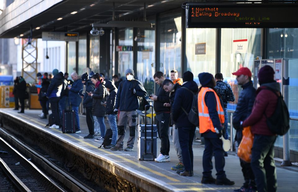  Tube staff are said to be 'furious' that people are continuing to go to work