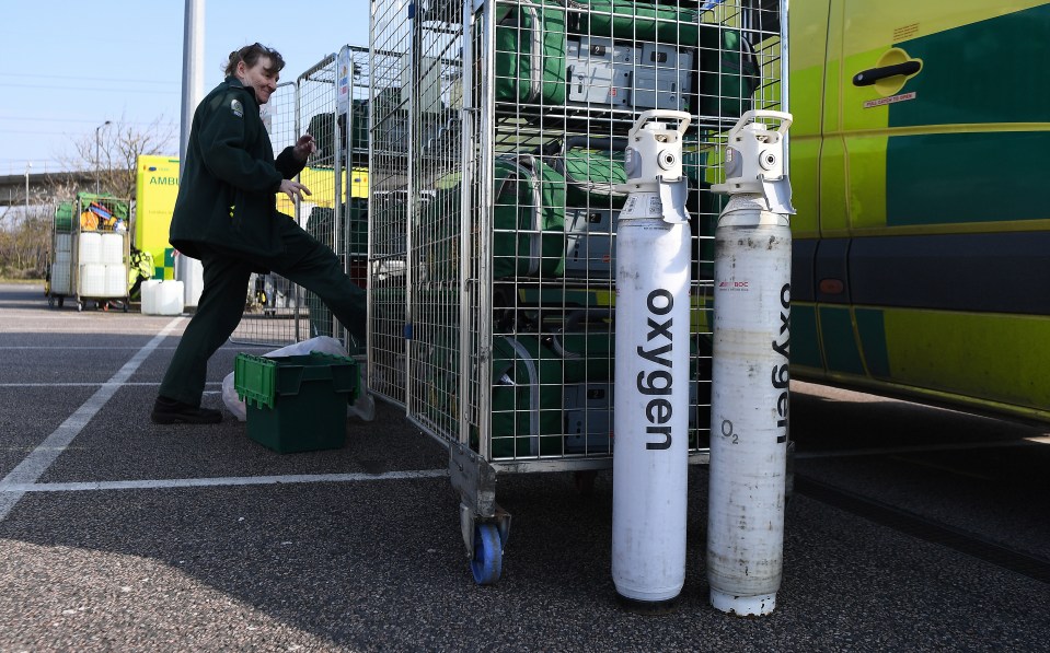  Oxygen and ventilators will be sent to the hospital in London