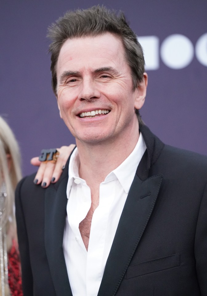  Duran Duran star John Taylor revealed on Facebook that he had recovered from the virus