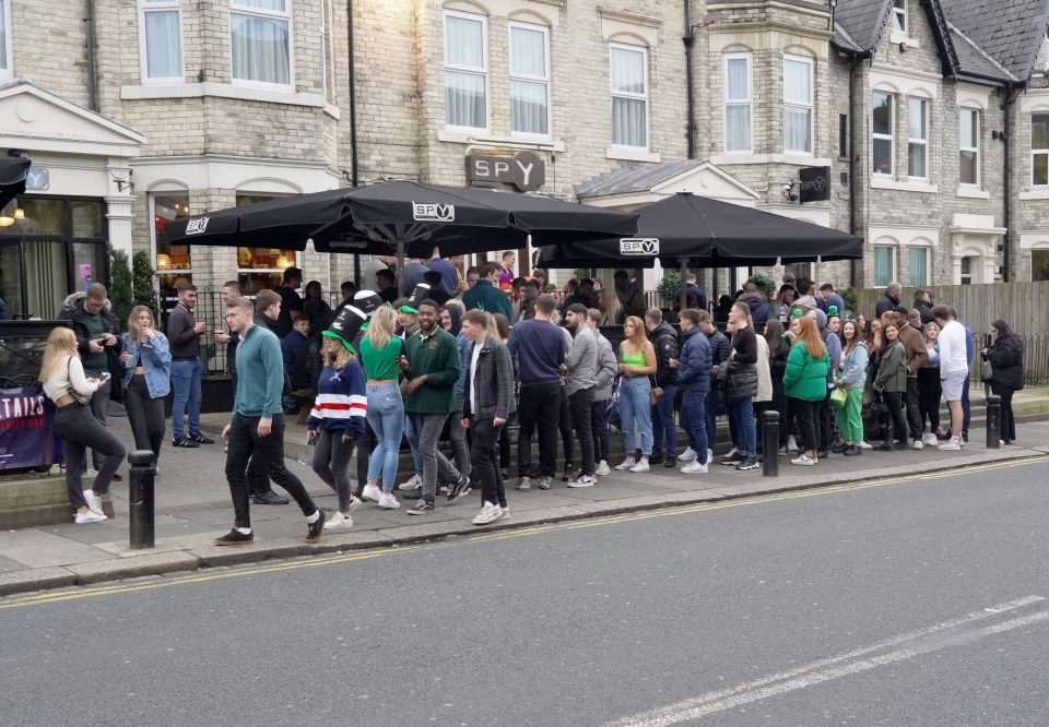  Pubs were packed out for the celebrations