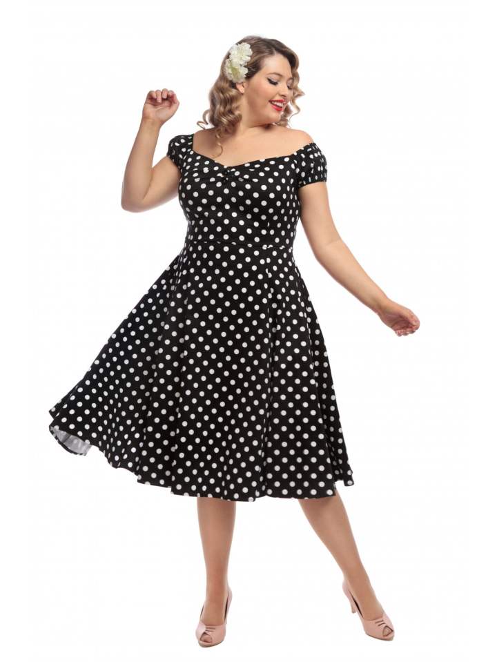  Retro 50s-style dresses can look brilliant on apple silhouettes