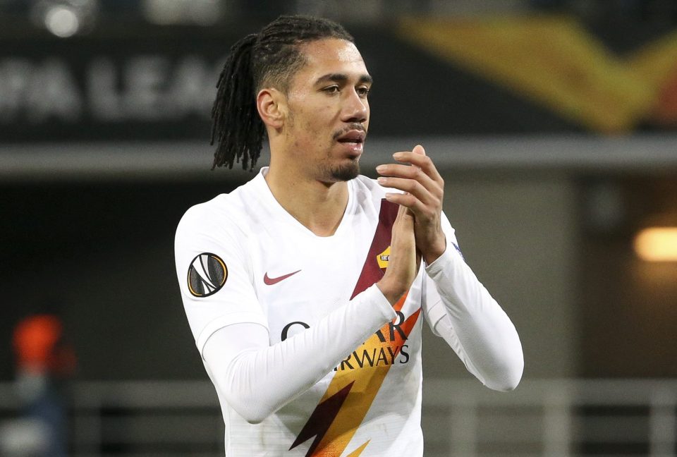  Chris Smalling could take a pay cut to his extend his stay at Roma after spending this season on loan from Manchester United