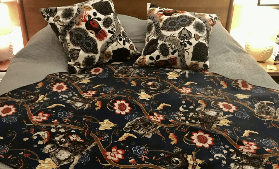  There are patterns all over the place in this cosy bed