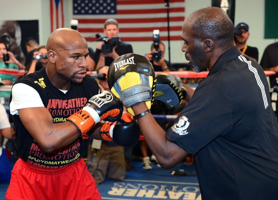 Floyd Mayweather training with his uncle Roger