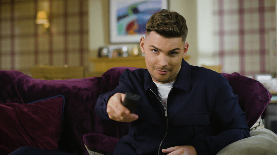  Kieron will host Hollyoaks Favourites each Thursday and Friday