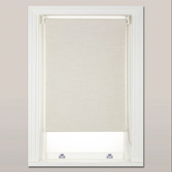  John Lewis does not disappoint with this minimalistic and effective blackout roller blind