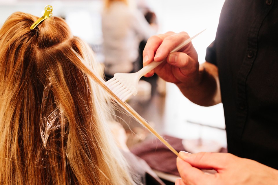 Underground beauty salons are still operating with eager customers despite the lockdown