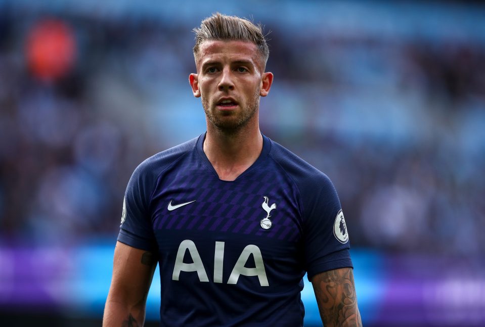  Toby Alderweireld's agent has risked a further wage row