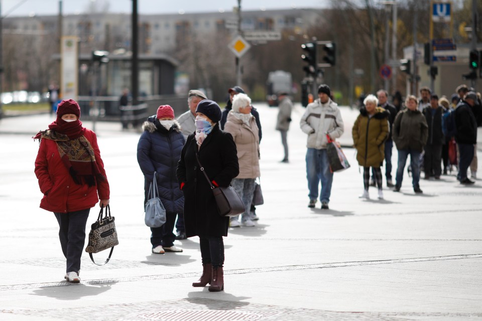 People queueing in Germany for food