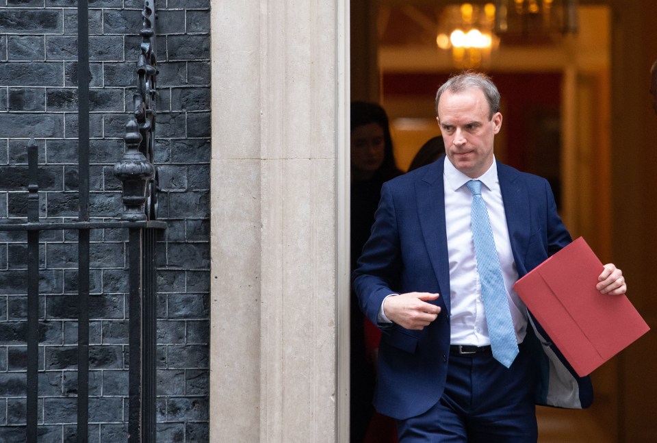 The Foreign Secretary leaving No10 today