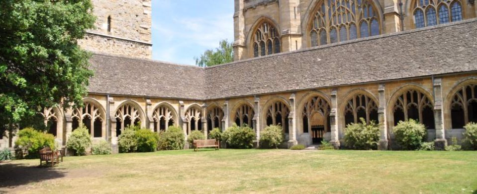 Many of the scenes were filmed at universities in Oxford