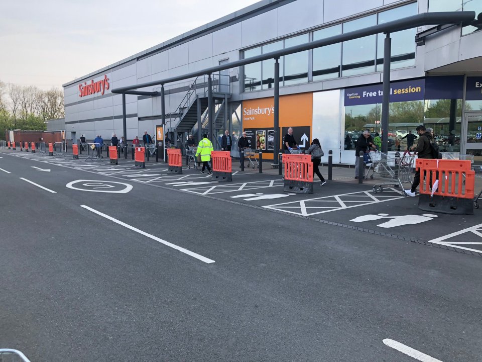  One shopper reports queues outside of Sainsbury's in Fosse Park, Leicester