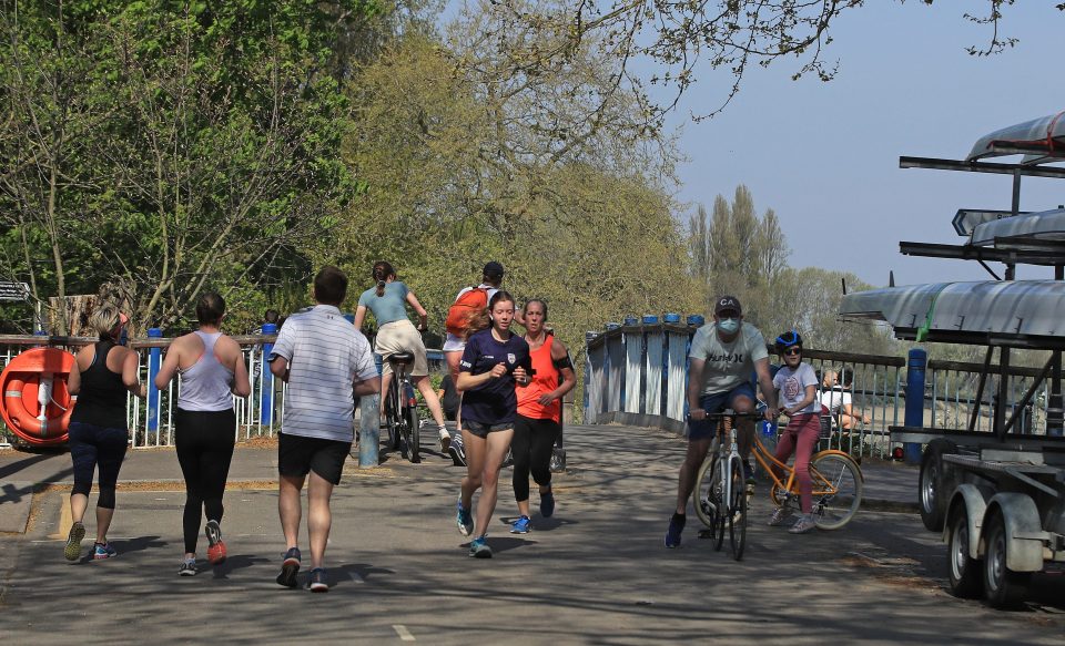  Some Brits in Putney wore masks while out and about but appeared to ignore advice to stay two metres from others