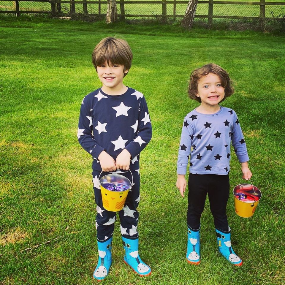  Frankie Bridge's sons were ready for the Easter egg hunt in their huge garden