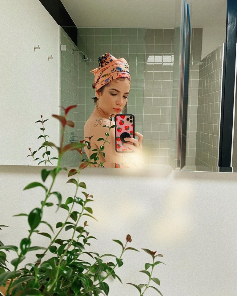  Halsey stripped off for the sultry snaps