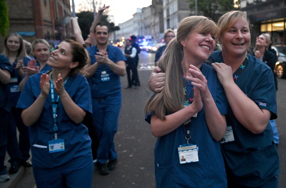  More than ten thousand people have shown support for NHS staff receiving the George Cross