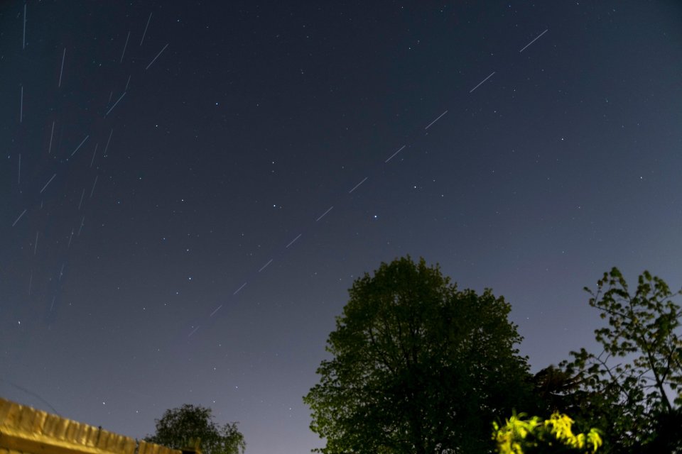  Starlink satellites over London on Monday evening