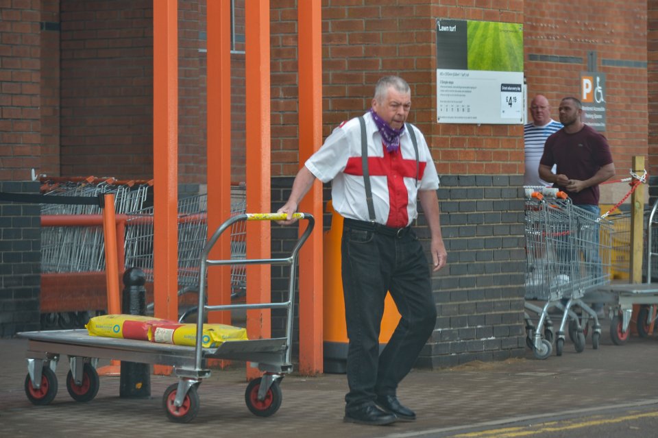  A man celebrated St George's Day with a trip to his local B&Q store in Leeds