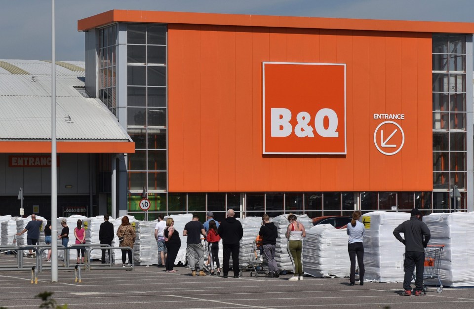 B&Q shoppers queuing to get into a newly reopened store