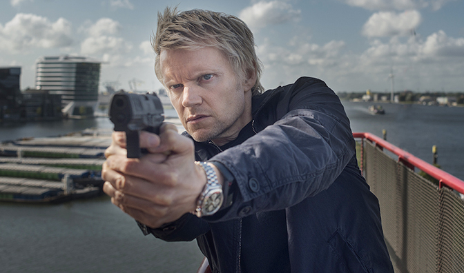  Van Der Valk star Marc Warren