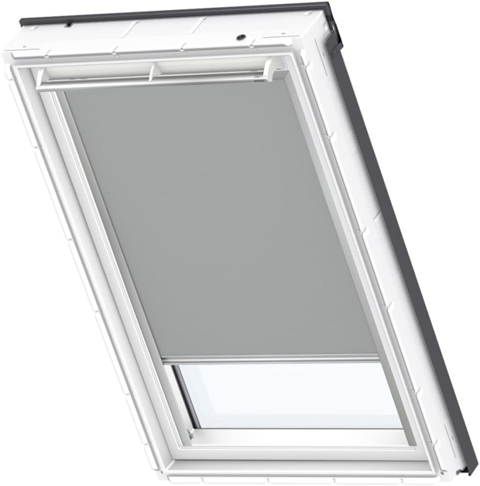  If you have a Velux window, this blackout blind is perfect for you