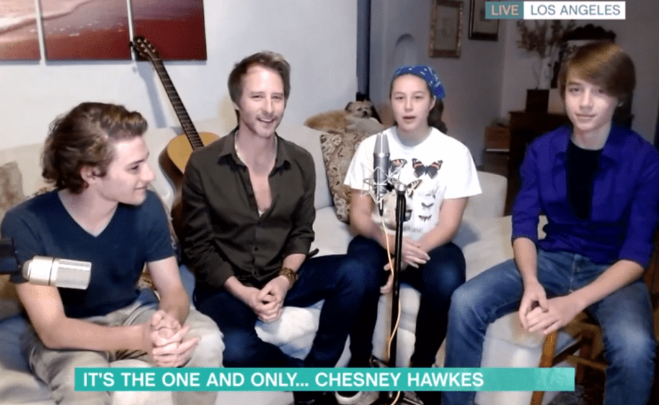  Chesney got his three children up at 4am to perform on This Morning