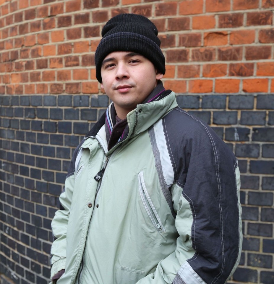 Banker Jay swaps his cushy life for the streets in Rich Kids Go Homeless