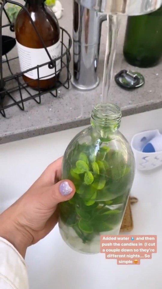  The Loose Women host added water to the jars to give them a solid base 