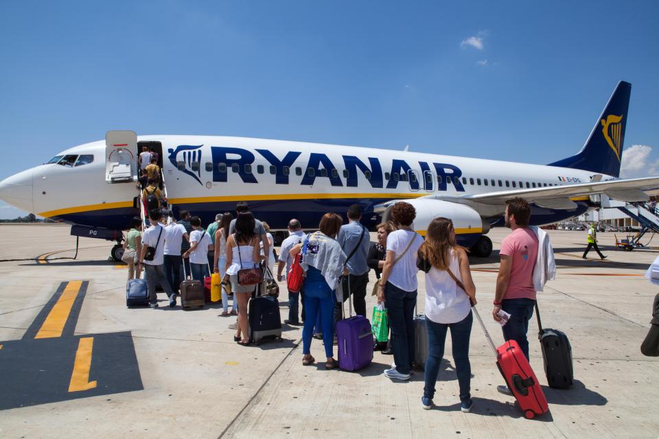  All Ryanair passengers will have to wear face masks and have temperature checks before flying