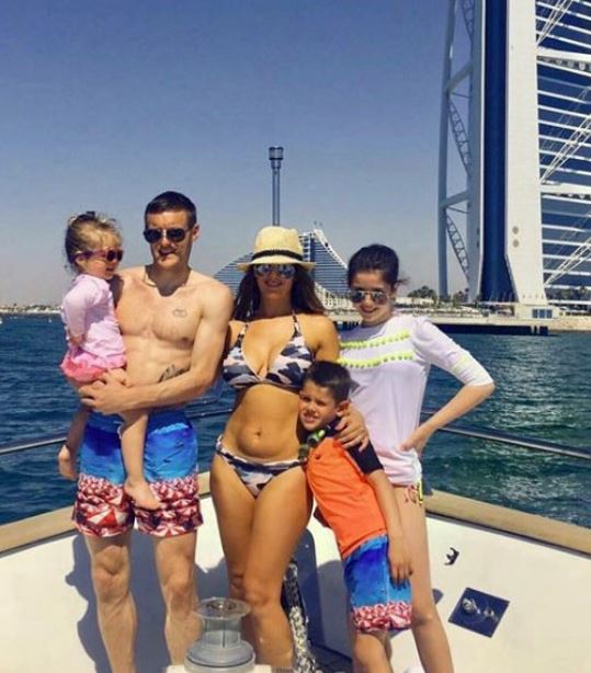  The glam couple on holiday in Dubai, with the oldest three children