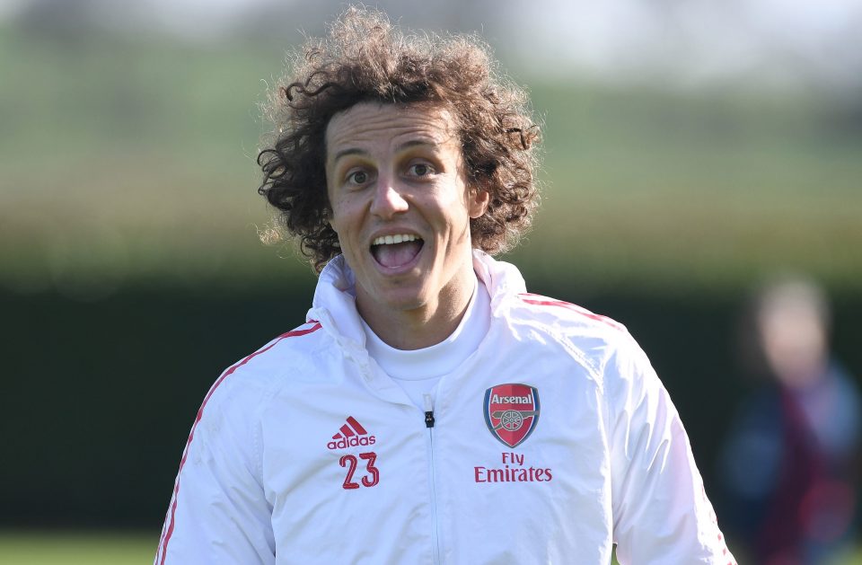  Arsenal ace David Luiz features in MTV Cribs: Footballers Stay Home