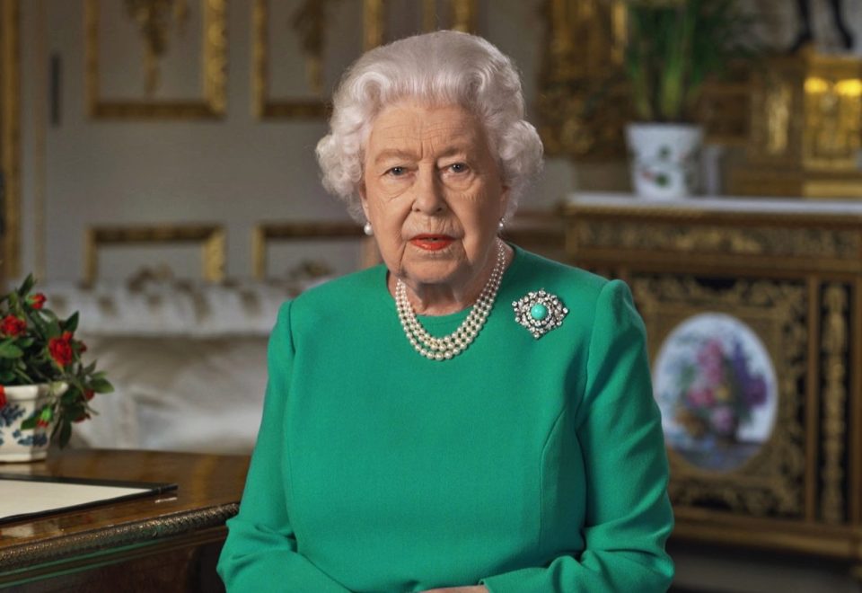  The closure of the royal palaces could leave a £7million black hole in the Queen's pocket