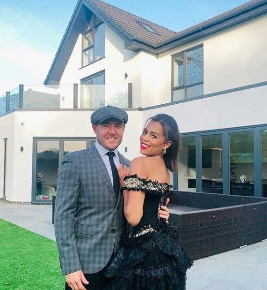  Alan Halsall lives in his dream home with partner Tisha