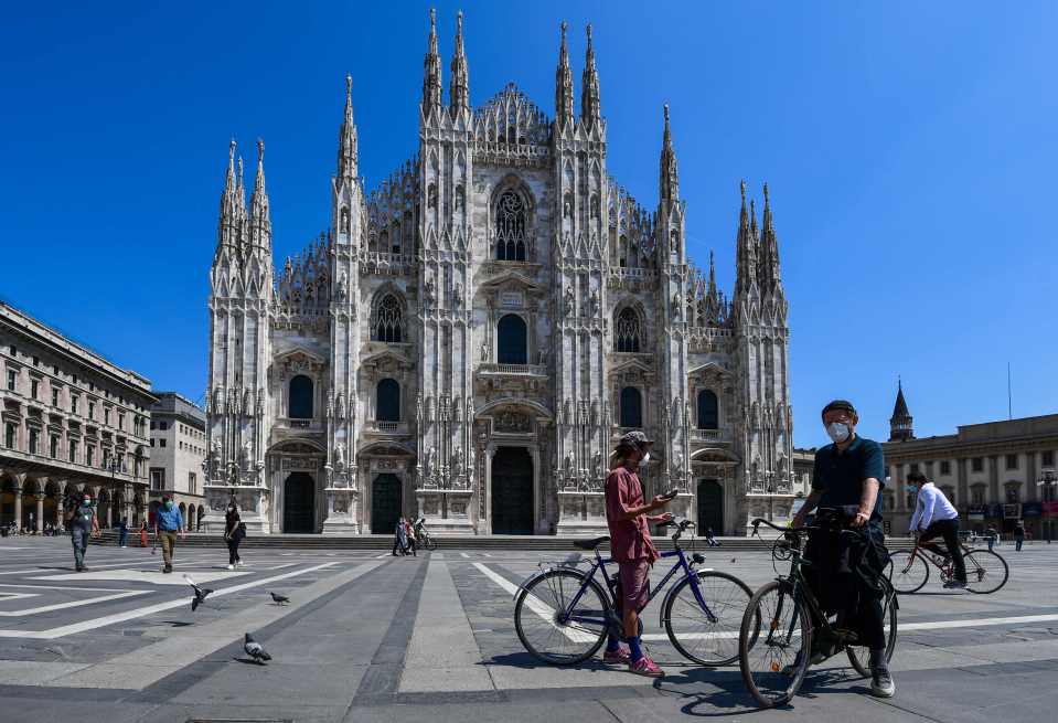 Italy will not be banning tourists until 2021, the country's tourism minister has reiterated