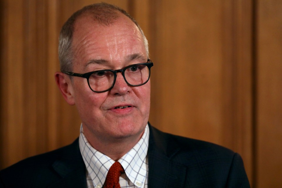  Sir Patrick Vallance says Britain is set to miss a second deadly wave of coronavirus