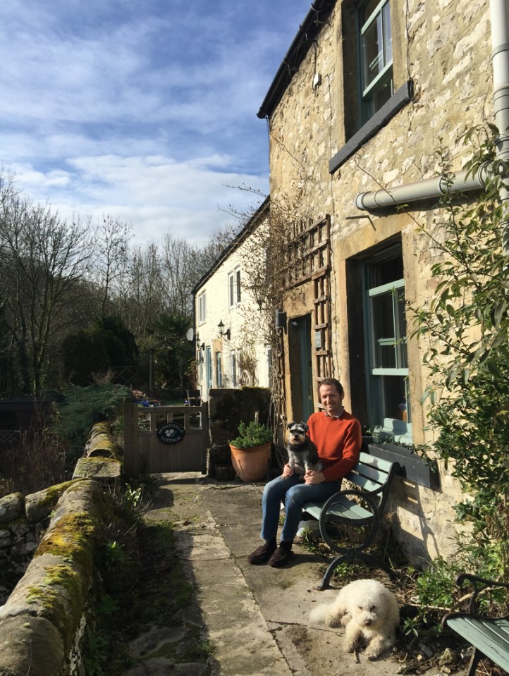 We stayed at a cosy Airbnb in the village of Youlgreave in Derbyshire