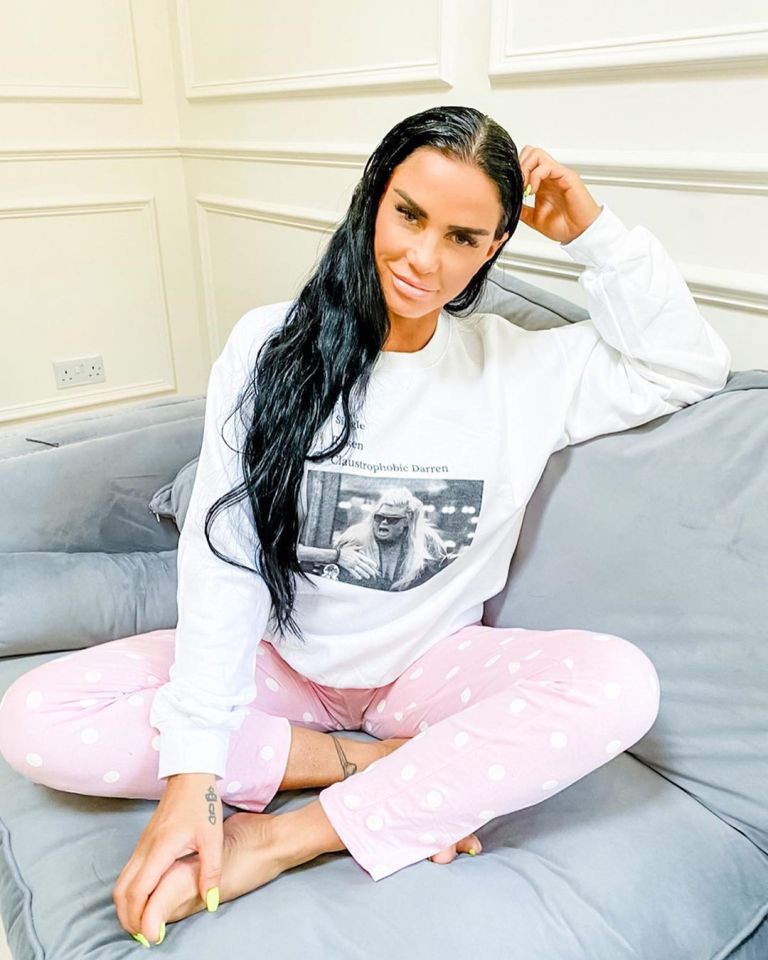  Katie Price is planning cocktails with pals to celebrate her 42nd birthday