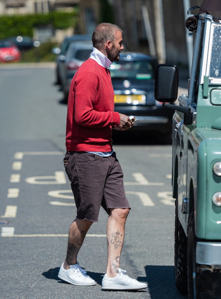  The age-defying star looked great in shorts and a red jumper